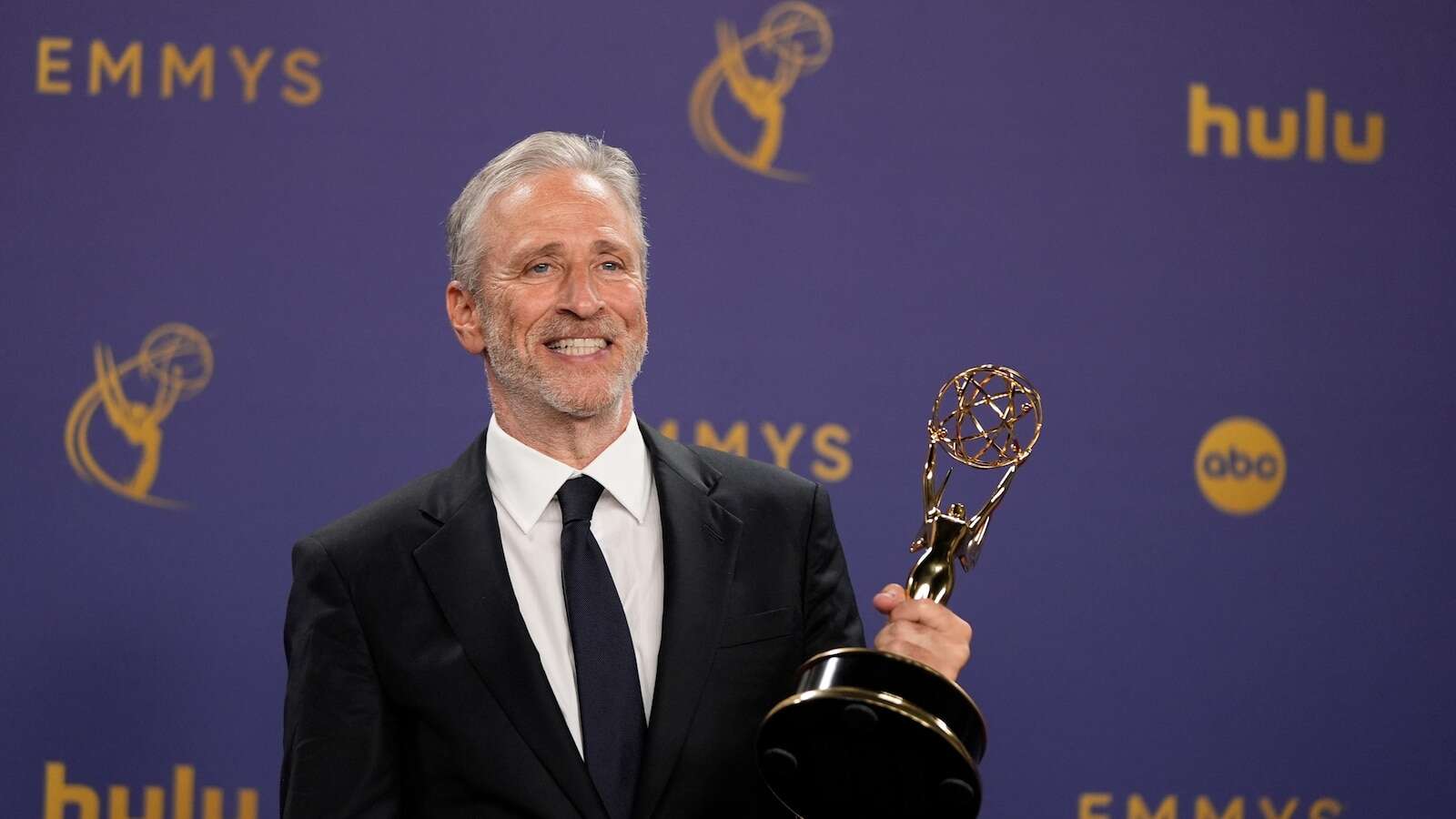 Jon Stewart will remain 'Daily Show' host on Mondays through 2025