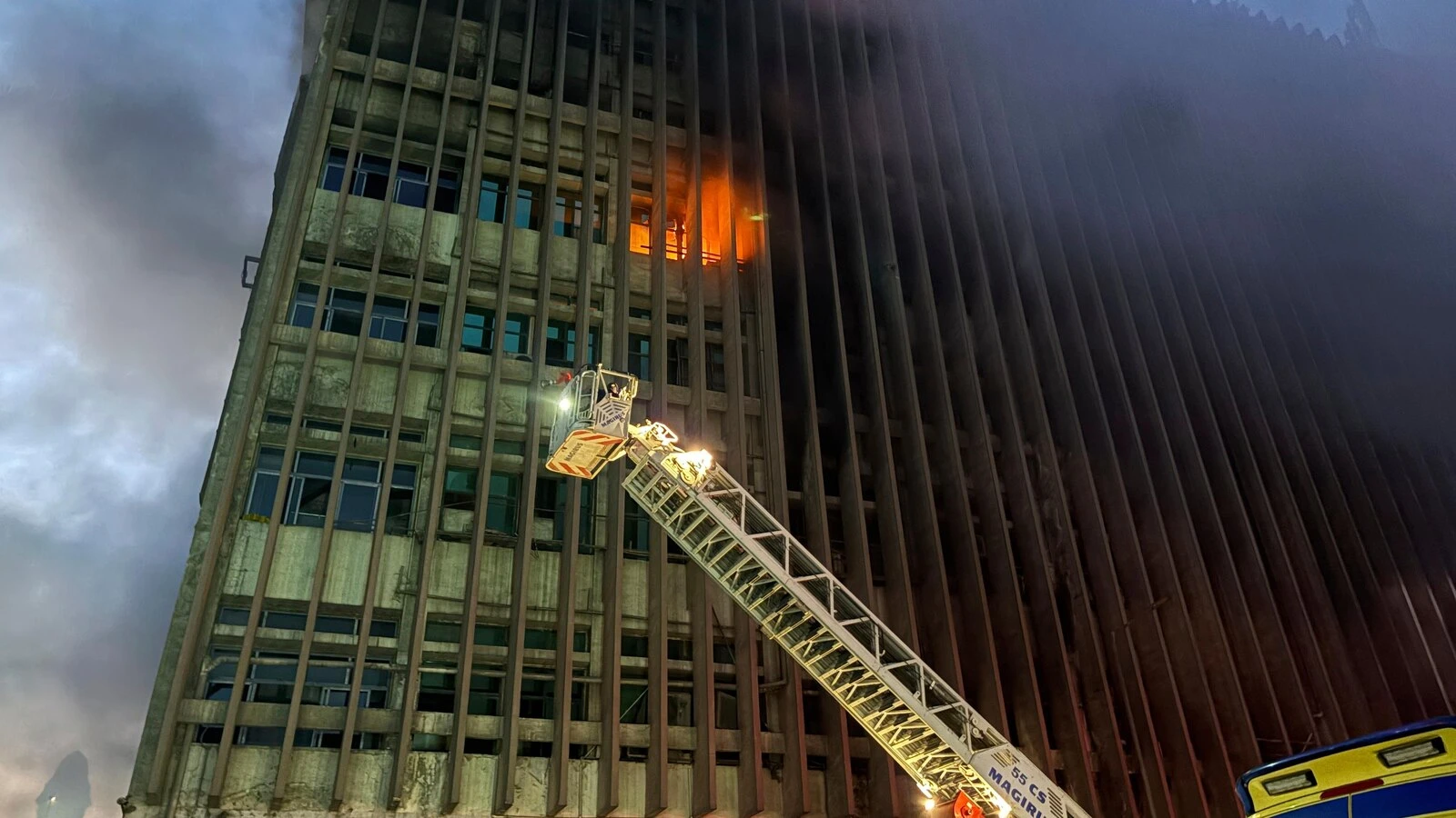 Cairo telecom building fire kills 4 and injures 26