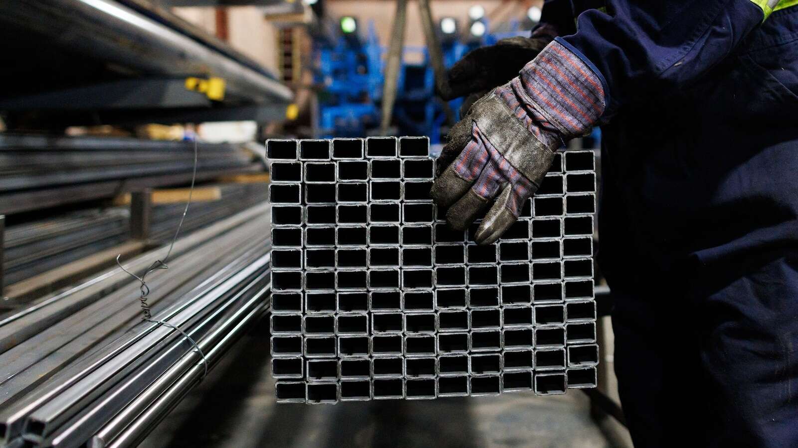 Trump adds another 25% to tariff on Canadian steel and aluminum