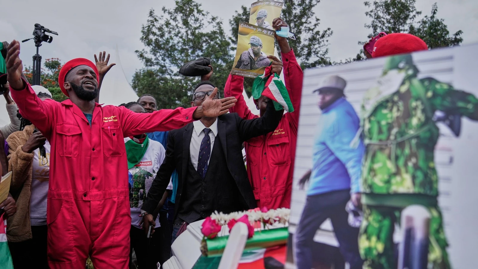Kenya opposition leaders demand president's resignation over shooting comments