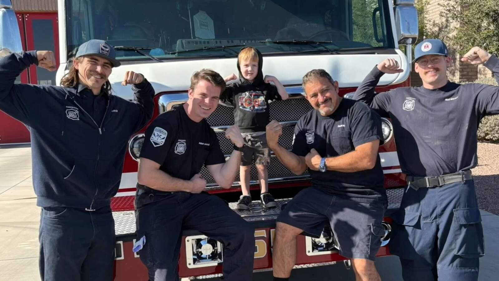 Firefighters help 3-year-old boy with cancer celebrate his dream birthdayBeckham Botts was diagnosed with neuroblastoma, two days before his birth.12/30/2024 02:56:00 EST