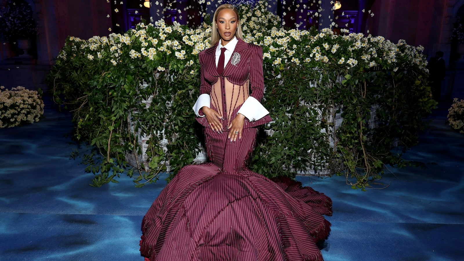 Met Gala 2025: LeBron James' wife shines solo in glam lookLeBron James benched himself ahead of this year's Met Gala.26 minutes ago