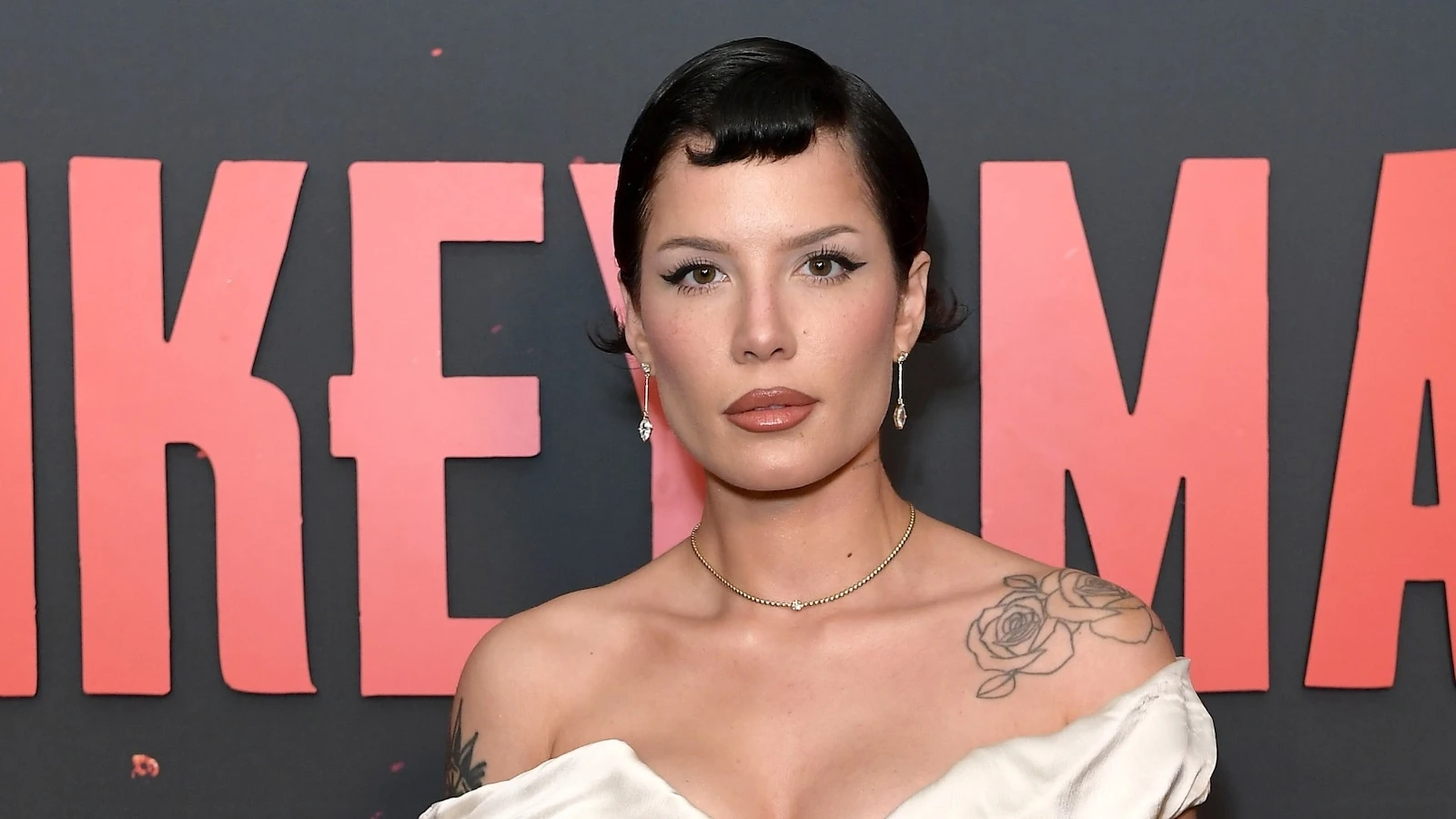 Halsey opens up about health struggles in new song