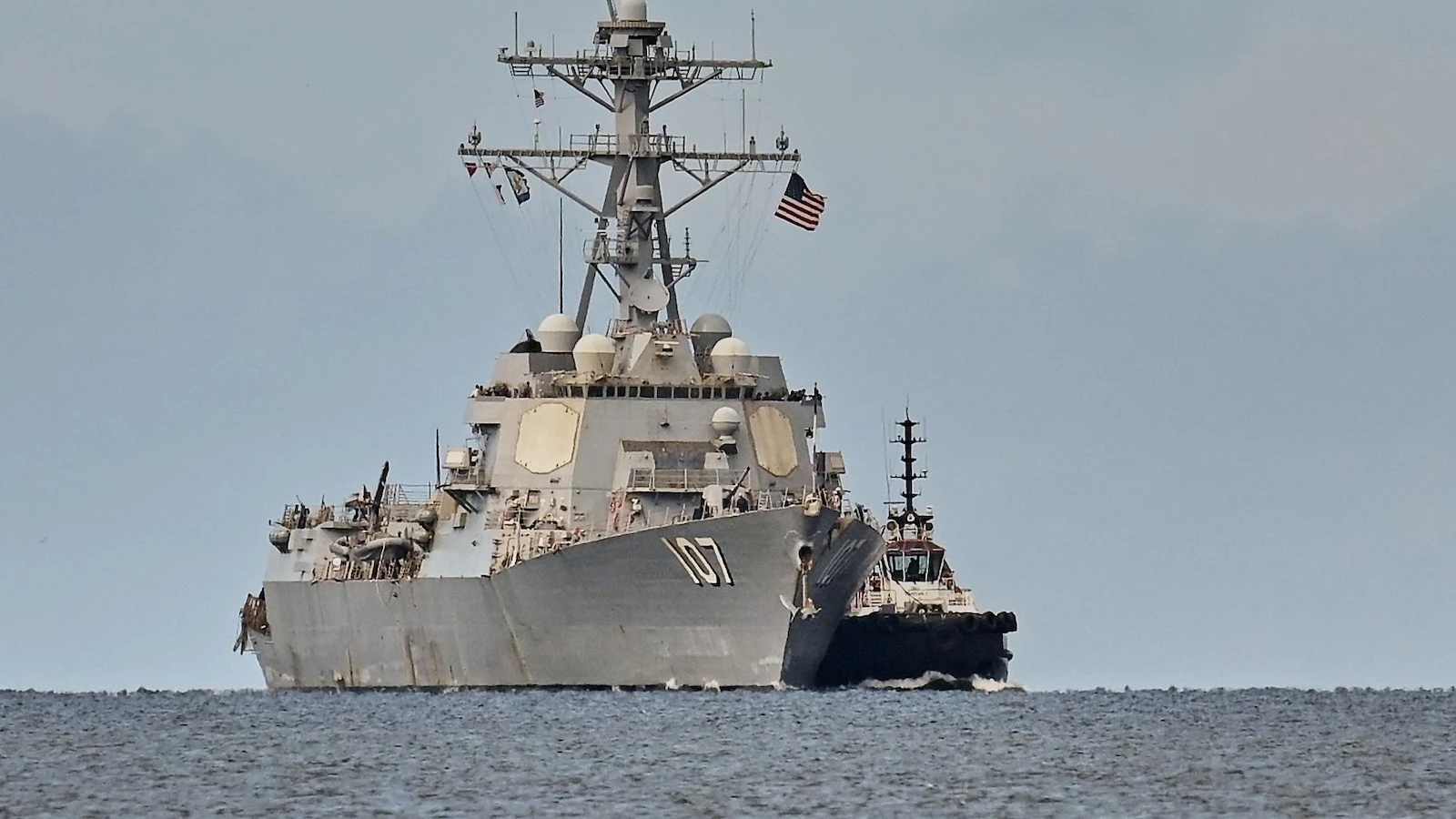 US warship docks in Trinidad and Tobago, puts more pressure on Venezuela