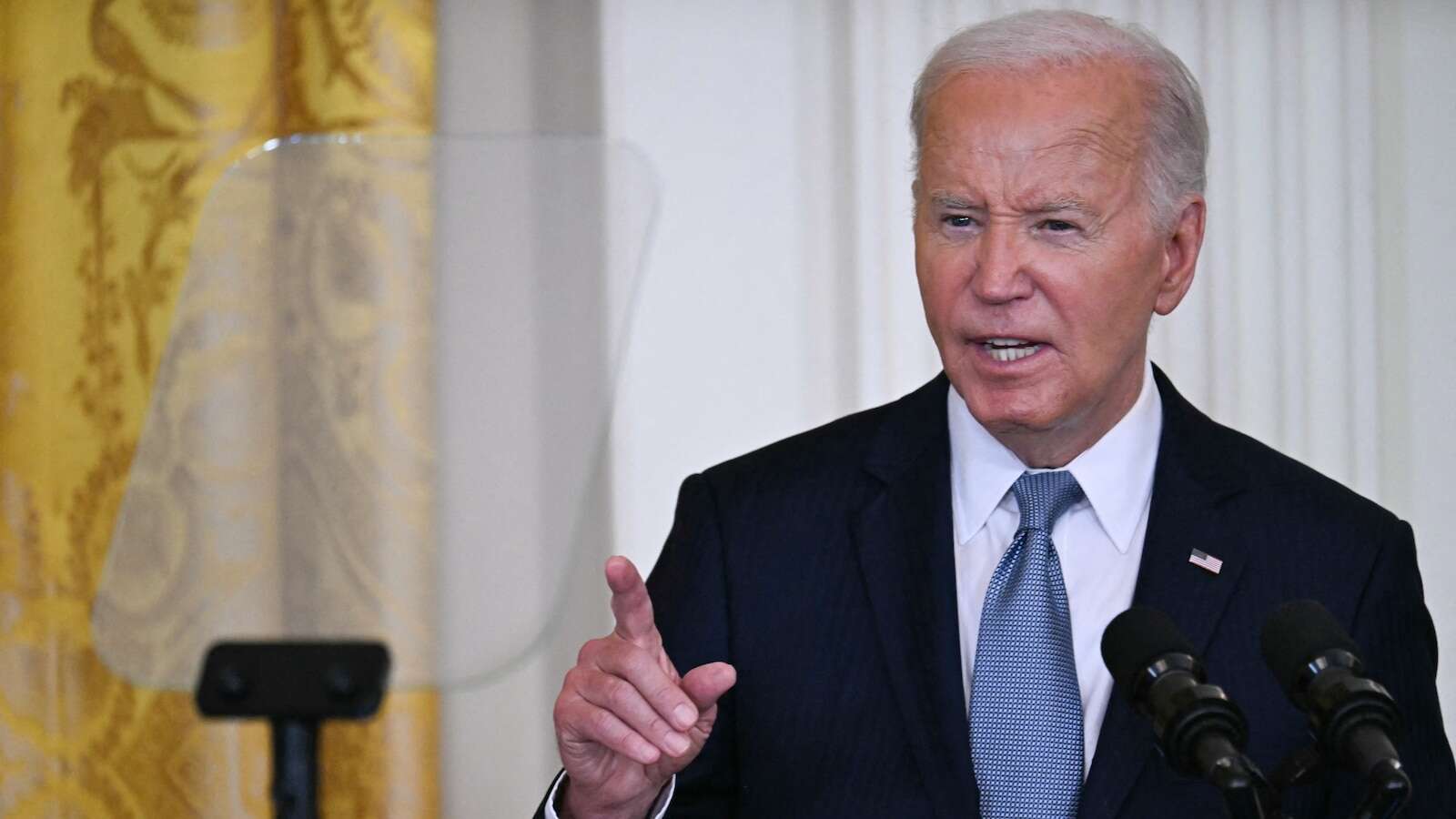 Biden, in political crisis, holds Wisconsin rally ahead of pivotal ABC News interview