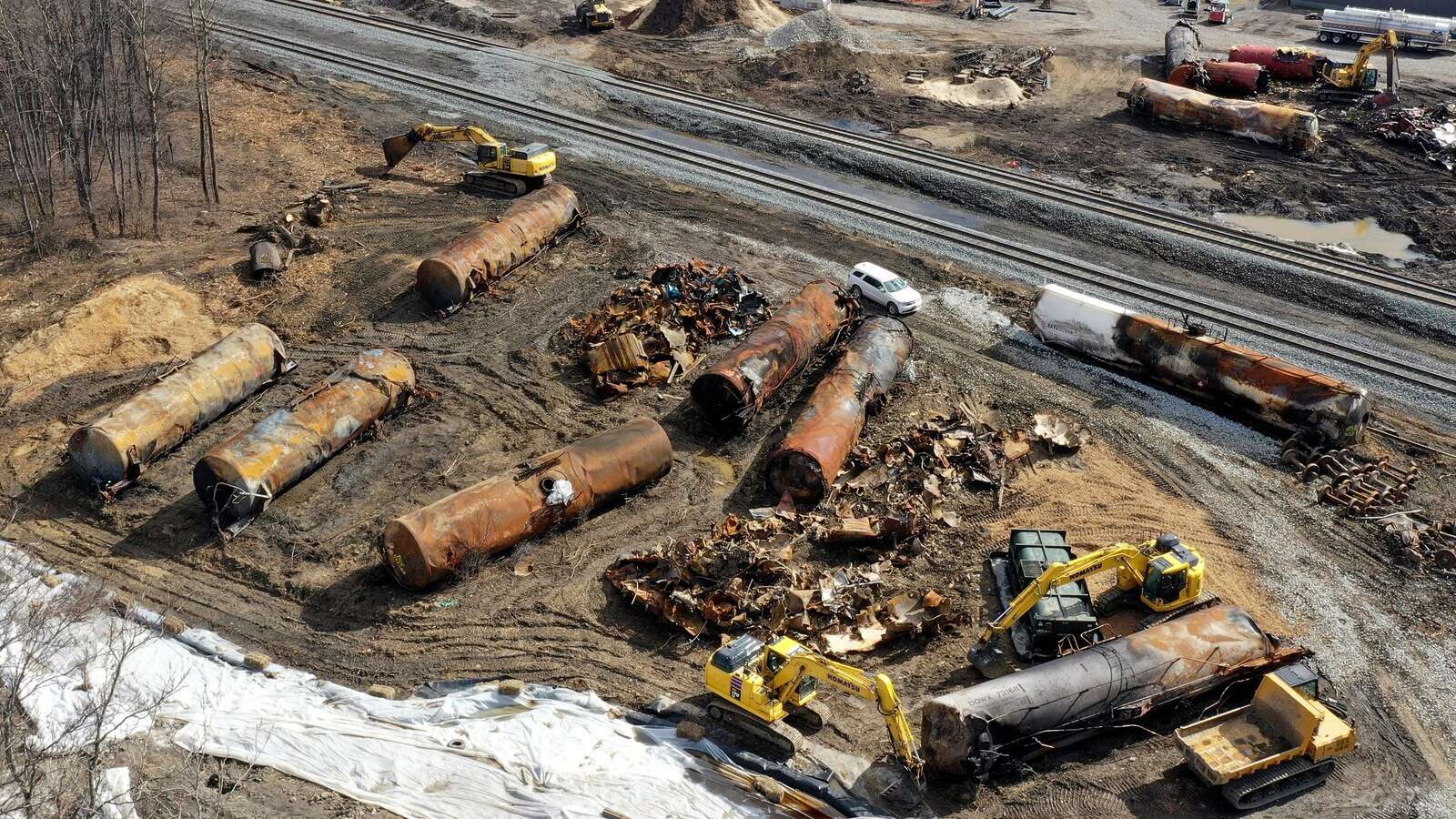 EPA data make it hard to know the extent of the contamination from last year's Ohio derailment