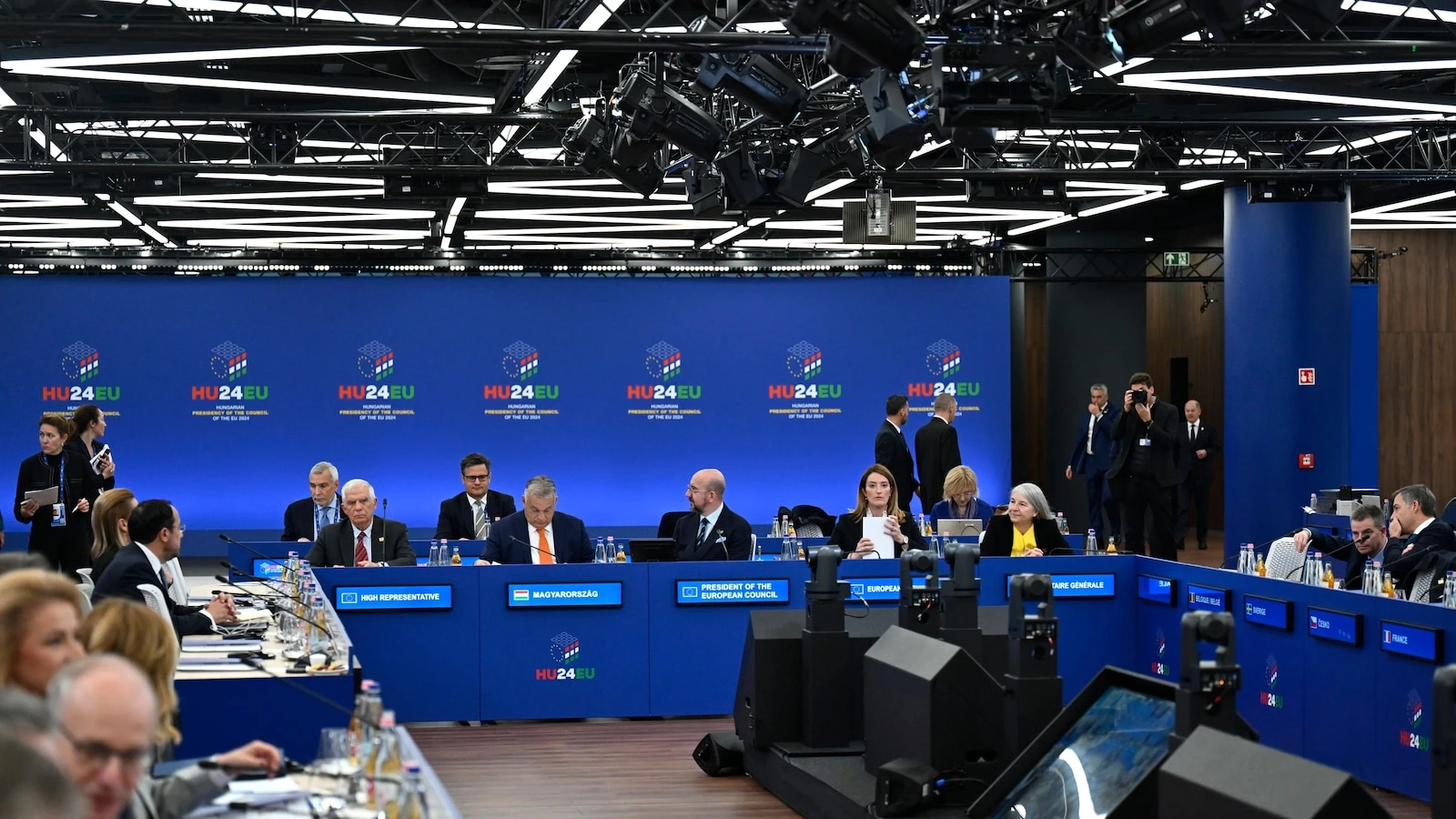 European leaders meet in Albania to debate security concerns against Russia-Ukraine war backdrop