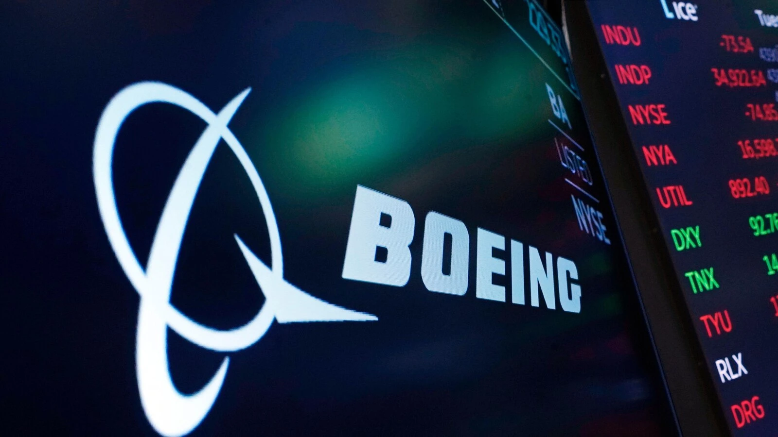 FAA gives Boeing 90 days to come up with a plan to improve manufacturing quality and safety