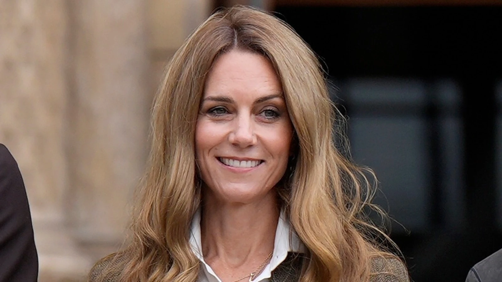 Kate Middleton returns from summer break with a new lookPrince William and Kate visited London's Natural History Museum on Sept. 4.20 minutes ago