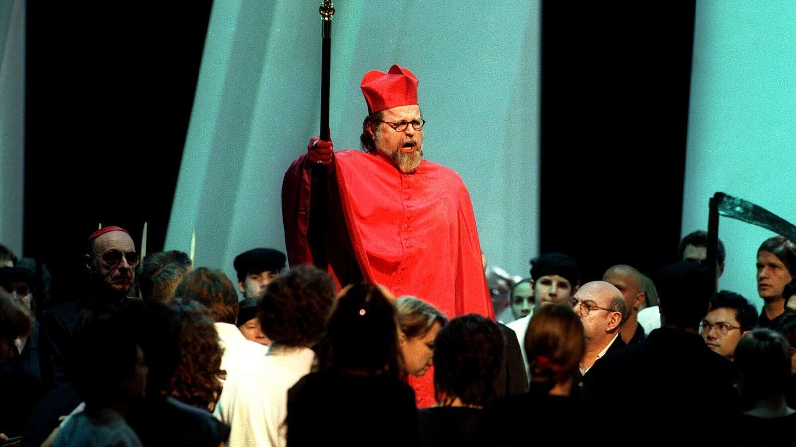 Paul Plishka, whose Metropolitan Opera career spanned 51 years, dies at age 83