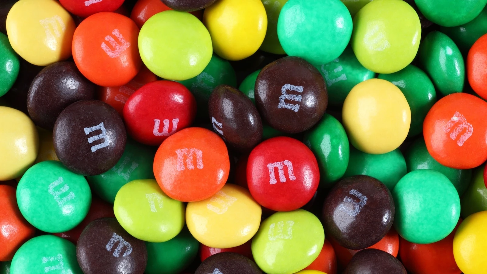 Skittles, M&M's more candy options free of synthetic dyes coming in 2026The candy manufacturer said it will offer four options made without FD&C colors.9 minutes ago