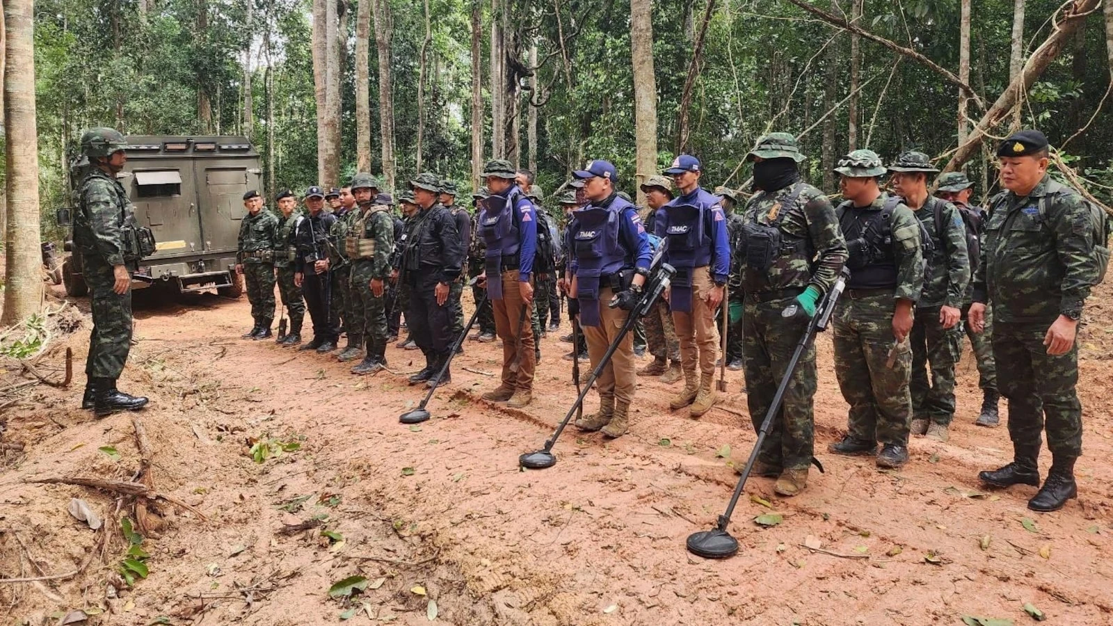 Thailand closes border crossings with Cambodia, recalls ambassador as tensions flare