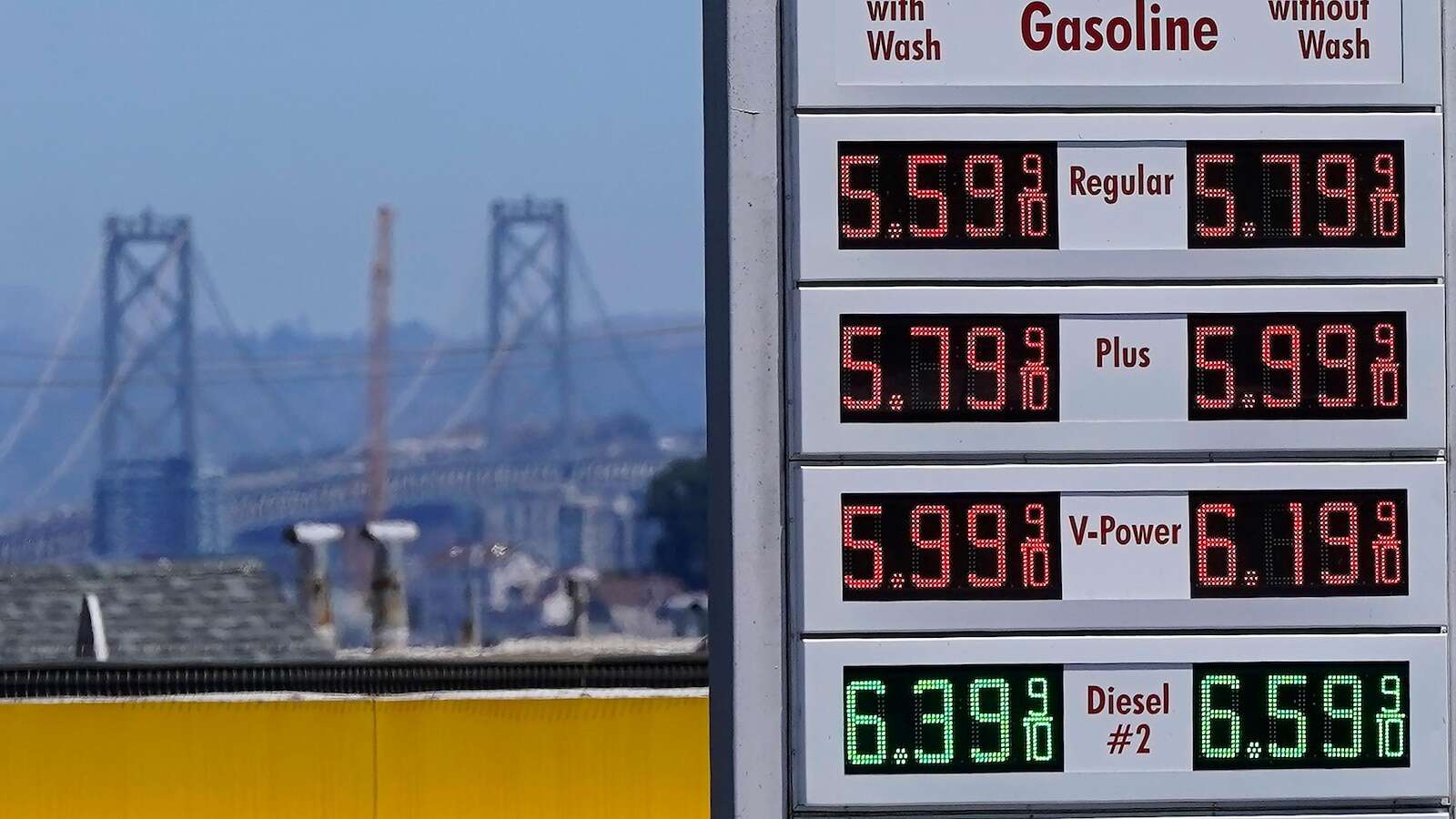 California Senate passes bill aimed at preventing gas price spikes