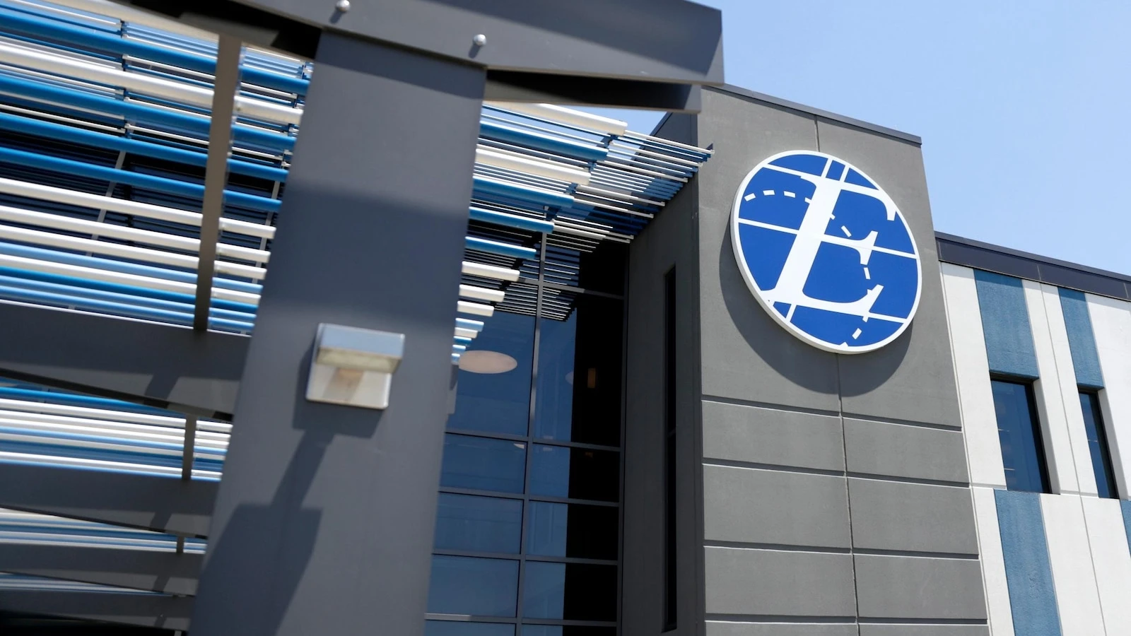 CVS and Express Scripts sue Arkansas over restriction on pharmacy benefit managers