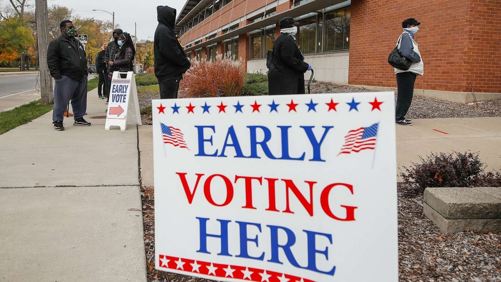 Early voting grows in popularity, reconfiguring campaigns, voting prep