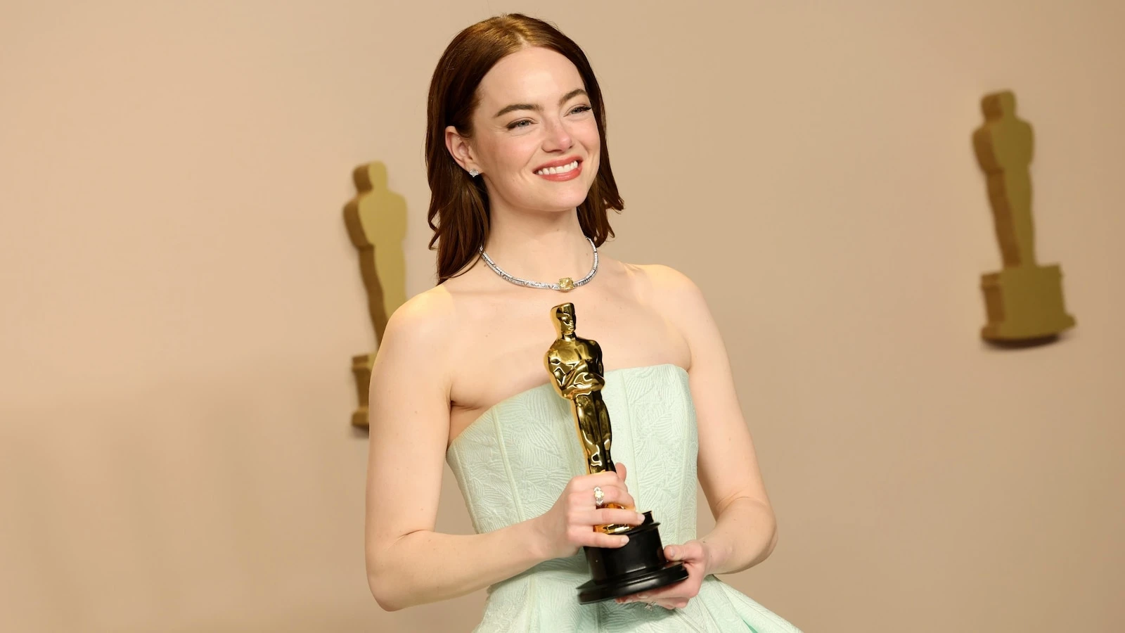 After the Oscars: 2-time best actress winner Emma Stone describes 'overwhelming' winStone gave a special thanks to her soon-to-be 3-year-old daughter.3/11/2024 09:37:09 EDT
