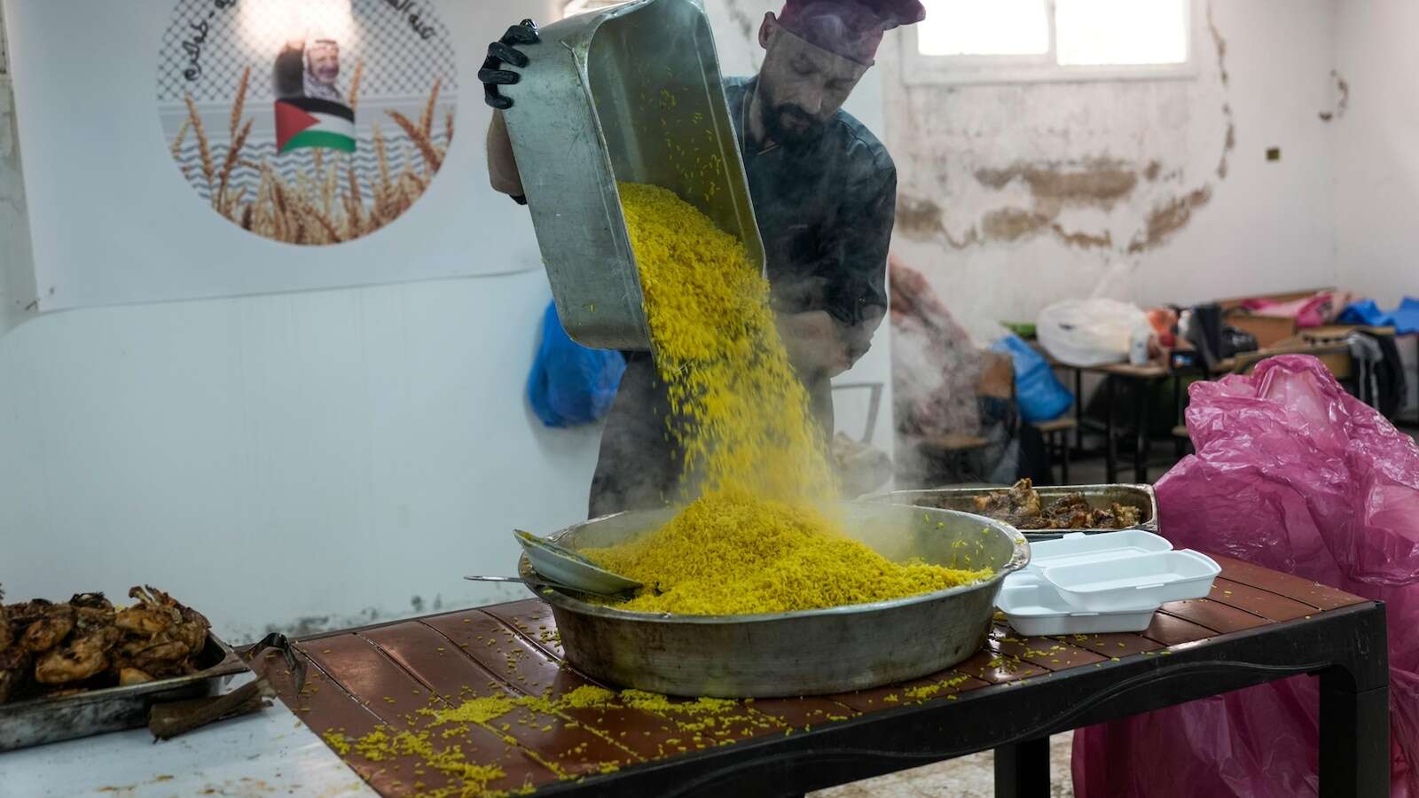 Charity kitchen brings hope to displaced Palestinians in the West Bank during Ramadan