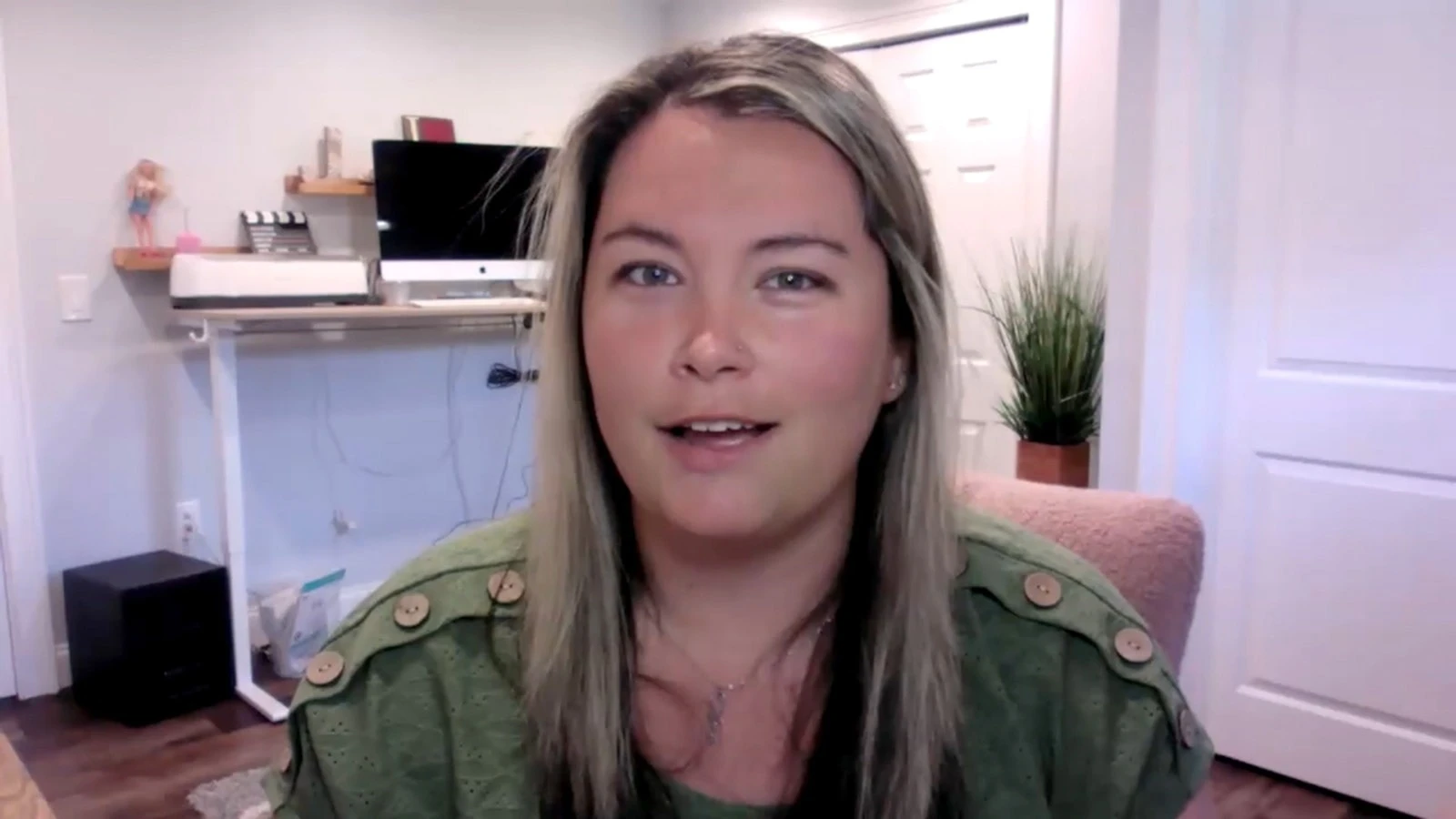 ABC NewsWoman says ChatGPT helped her pay off over $11K in debtJennifer Allan says AI helped her focus on paying off her debt.9 minutes ago