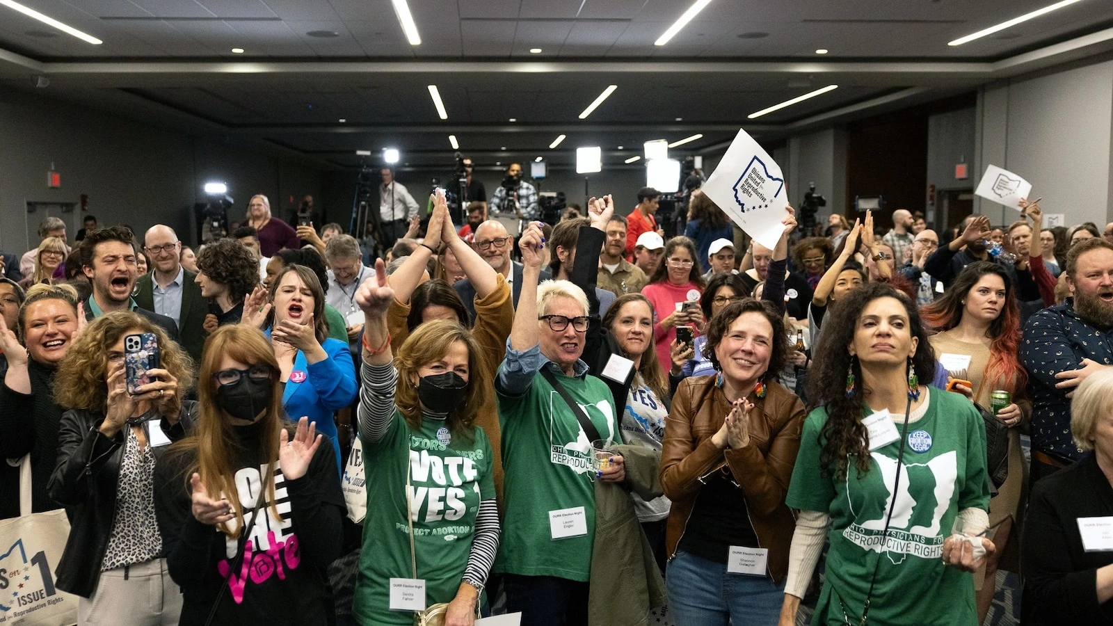 Ohio judge strikes parts of 6-week abortion ban