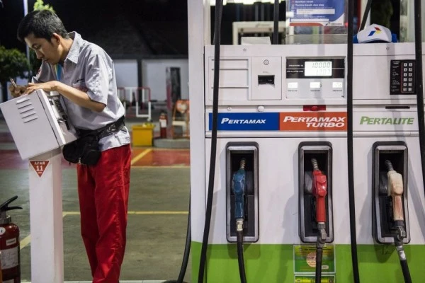 Pascakebakaran Kilang Cilacap, Pertamina Jamin Stok BBM dan Elpiji