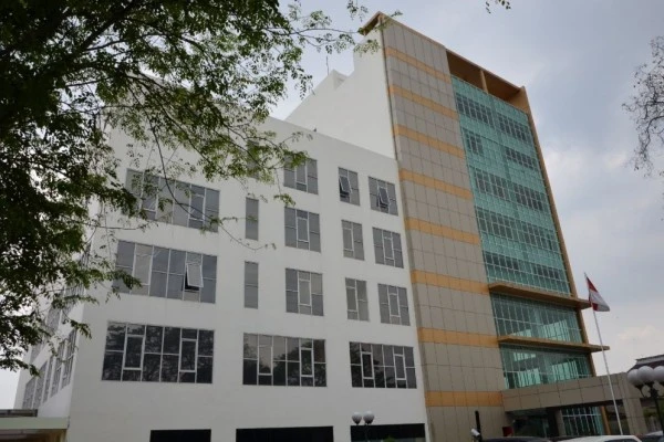 IGD RSUD Bekasi untuk Rawat Inap COVID-19! Seleksi Pasien di Tenda