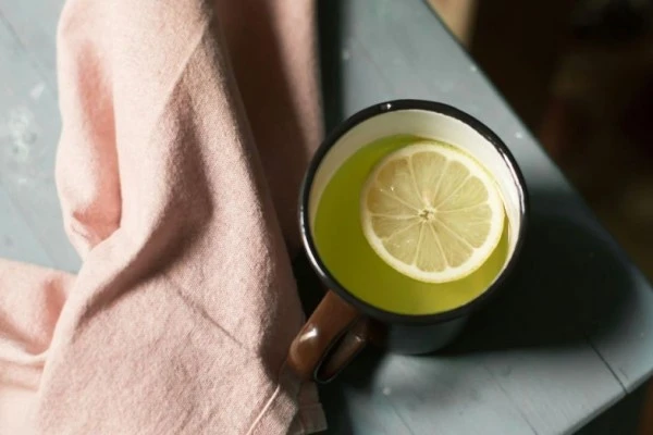 6 Manfaat Green Tea dengan Perasan Lemon, Segar dan Menyehatkan!