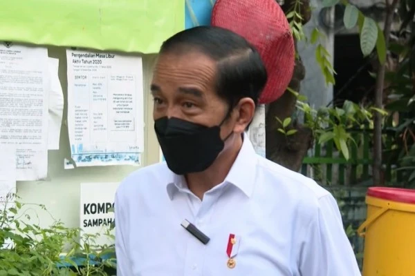 Jokowi Mendadak Cek Pelaksanaan PPKM Mikro di Jakarta Pusat, Ada Apa?