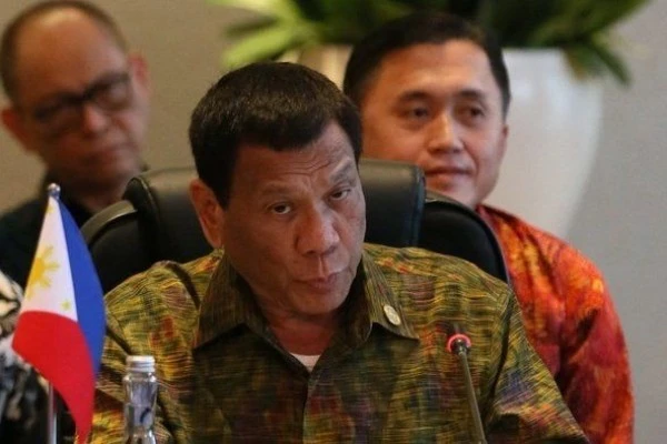 Presiden Duterte Ancam Penjarakan Warga yang Tolak Divaksin COVID-19