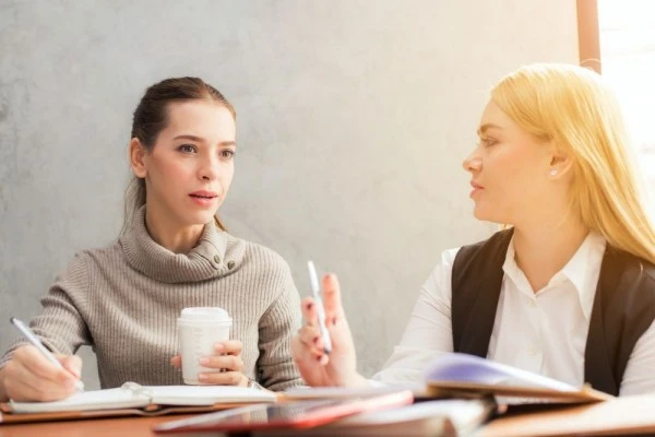 Selalu Merasa Paling Baik, 5 Tanda Kamu Punya Dunning Kruger Effect
