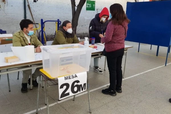 Pemilu Regional Chile Pecahkan Rekor Partisipan Terendah