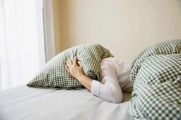 Terlalu Banyak Tidur Bisa Sebabkan Depresi? Begini Penjelasannya