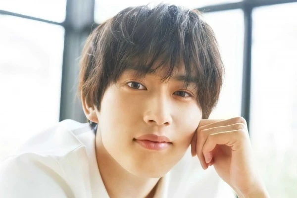 Jadi Detektif, 9 Fakta Peran Yosuke Sugino di Film Tokyo Revengers