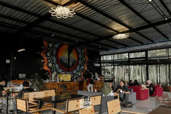 5 Rekomendasi Tempat Ngopi Hits di Jember, Nyaman Banget!