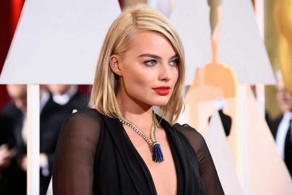 Rekomendasi 10 Film yang Dibintangi Margot Robbie, Sungguh Berbakat!