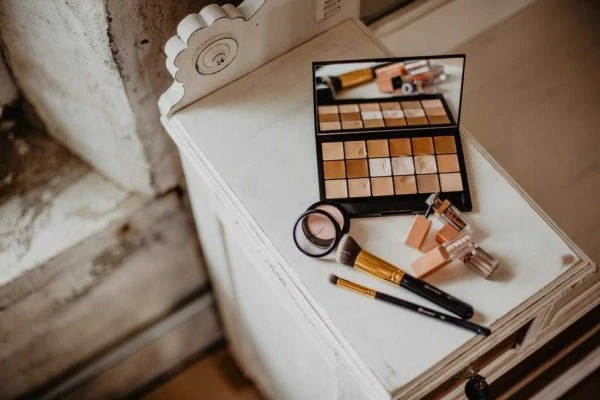 #GreenBeauty 5 Cara Hidup Simpel Bantu Kurangi Limbah Makeup