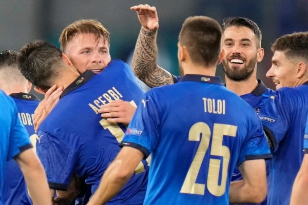 5 Alasan Italia Bisa Juara Piala Eropa 2020, Punya Pertahanan Kuat!