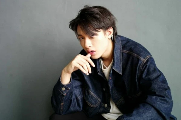 Comeback Drama, 10 Potret Terkini Gun Napat yang Kian Stunning