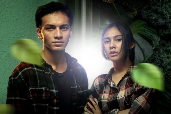 Bintangi Paradise Garden, 10 Potret Kompak Jefri Nichol dan Vanesha