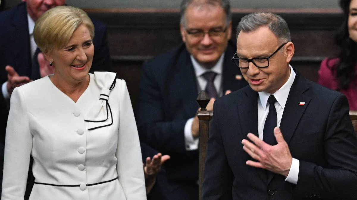 Nie tylko prezydencka emerytura. Tyle otrzyma Andrzej Duda