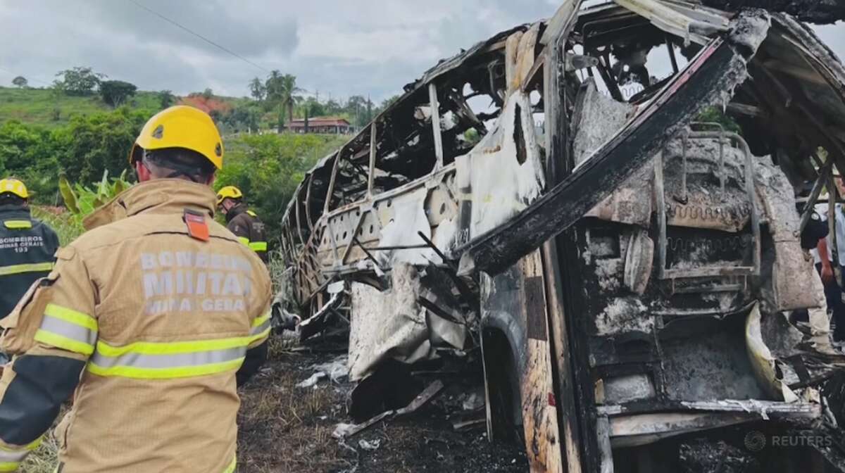 Zatłoczony autobus doszczętnie spłonął. Tragedia na brazylijskiej drodze