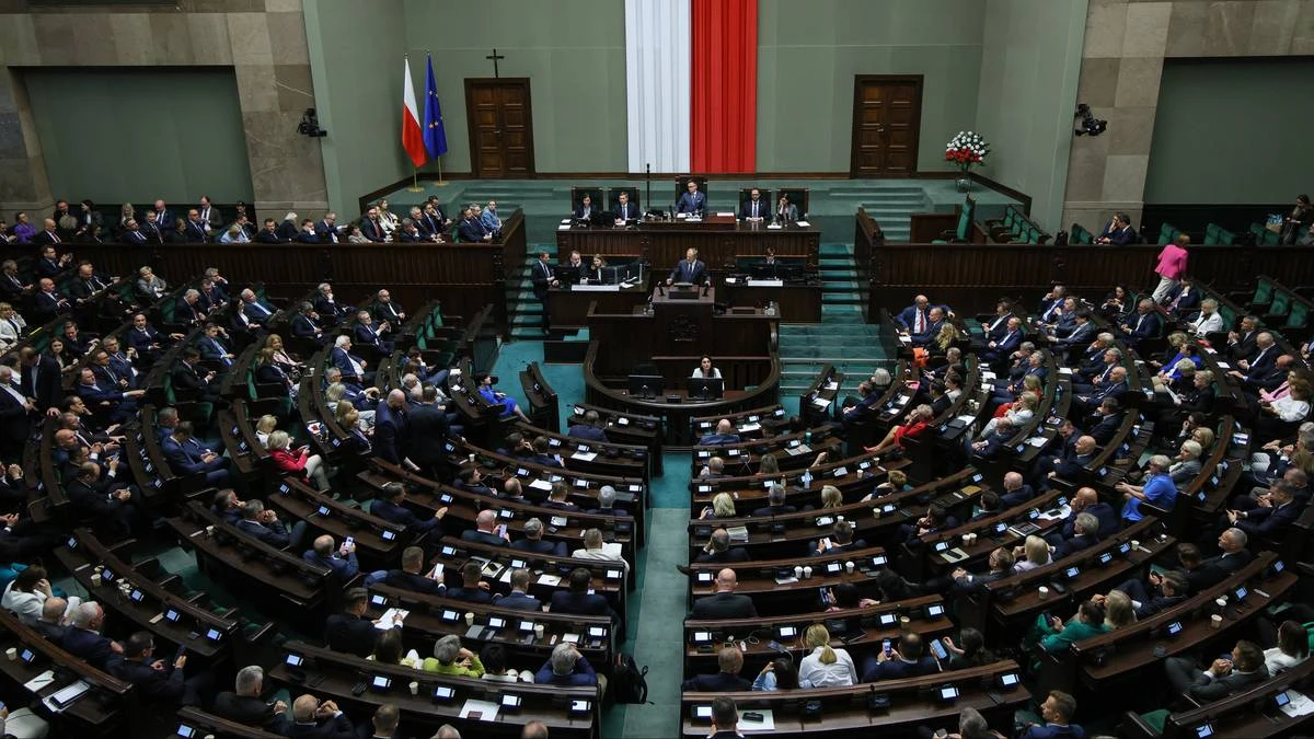 KO i PiS z takim samym wynikiem. Nowy sondaż parlamentarny