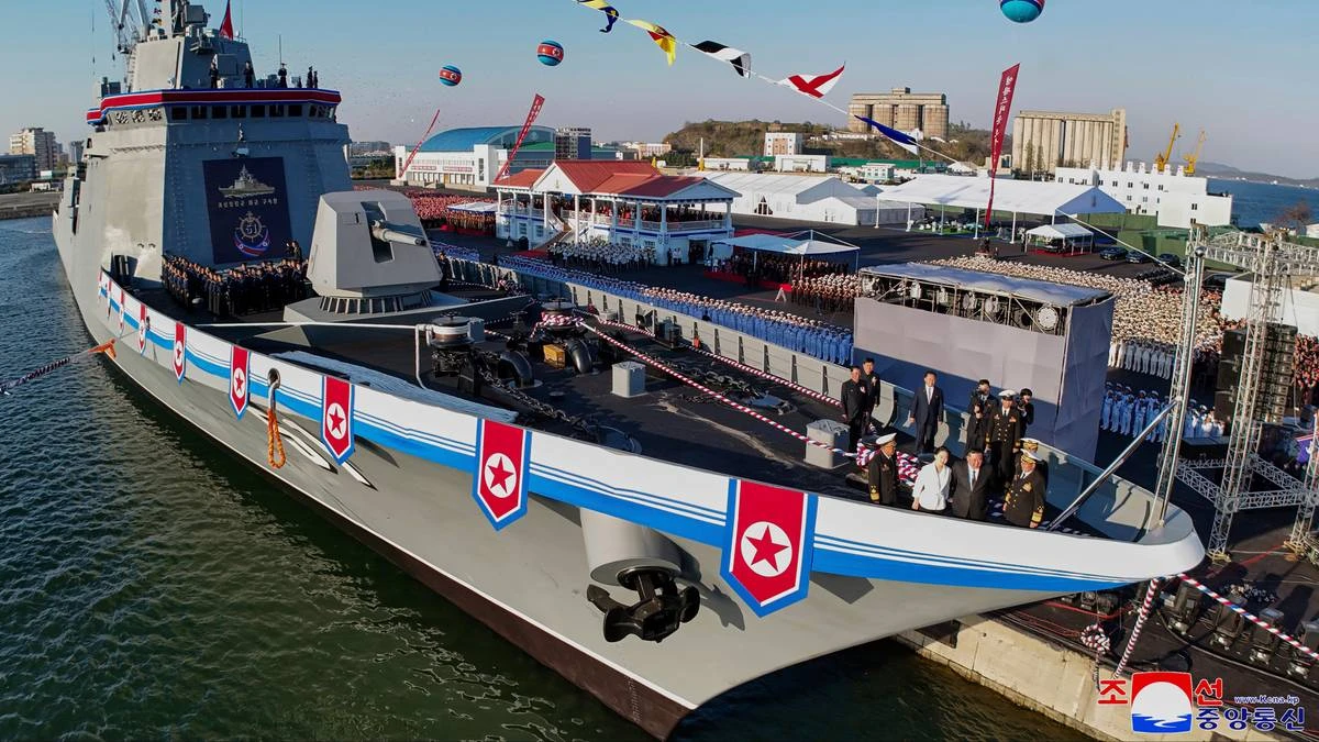 Kim Dzong Un chwali się niszczycielem. Wydał oficjalny rozkaz