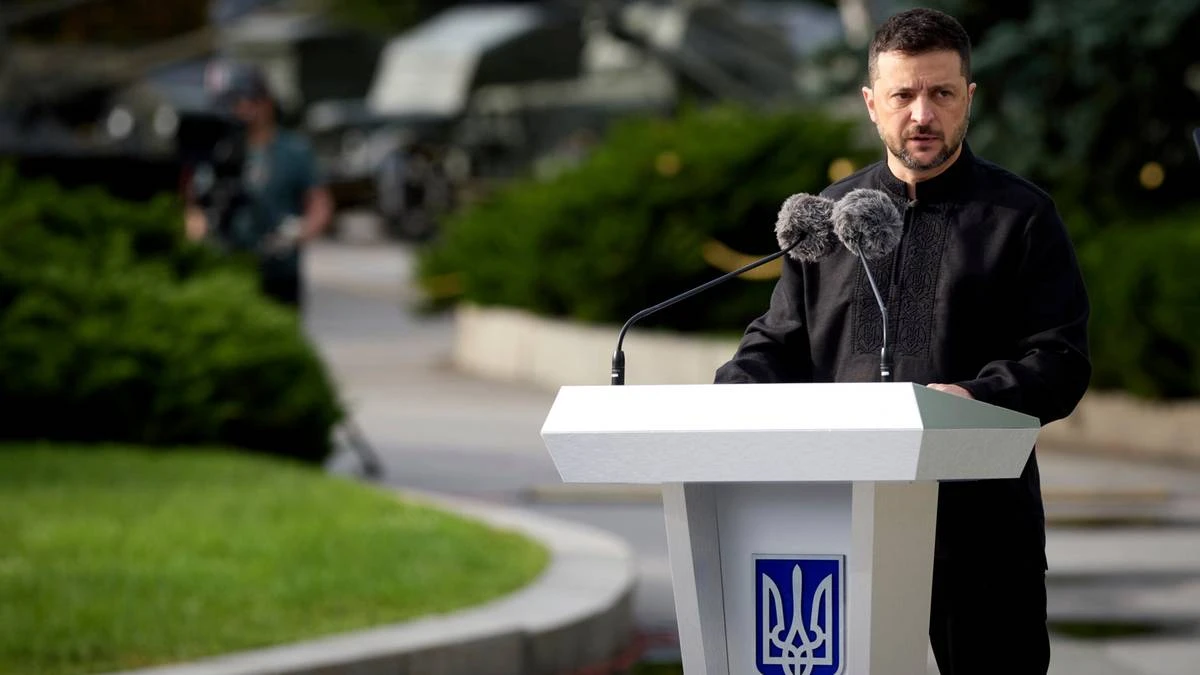 Ważne święto w cieniu wojny. Emocjonalne wystąpienie Zełenskiego