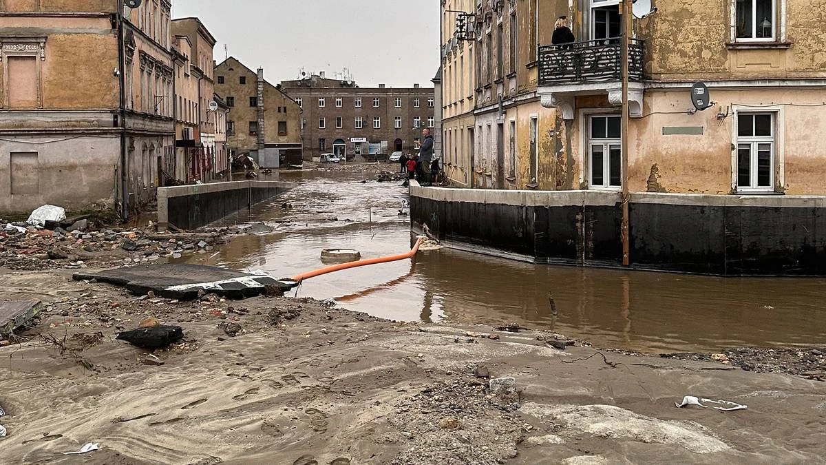 Tak głosowali powodzianie. Jest wyraźny podział