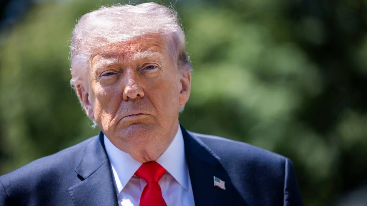 Trump zarzuca UE złamanie umowy, podniesie cła. 