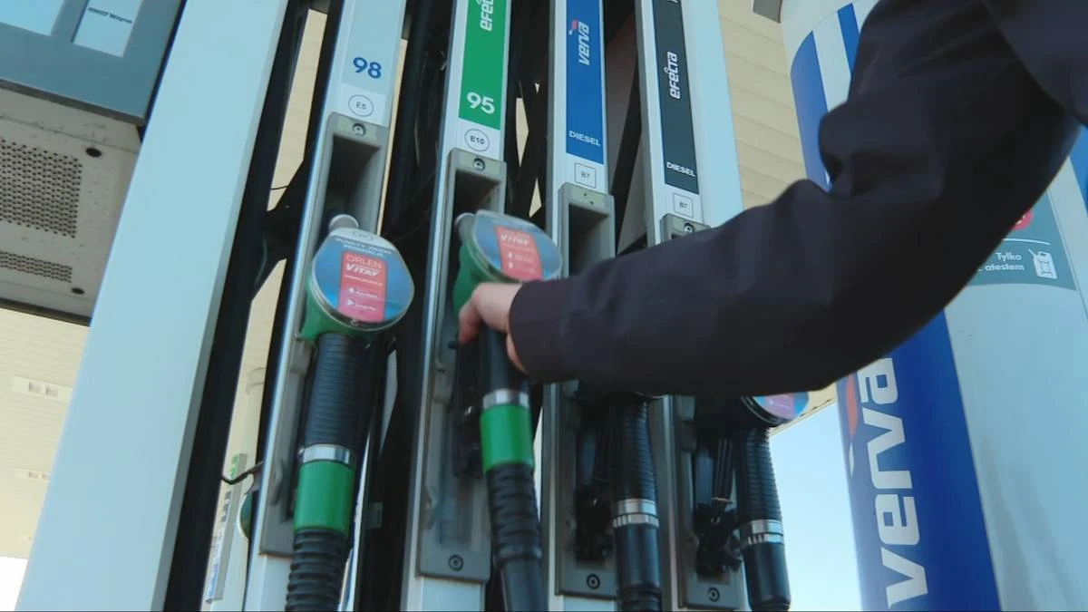 Ceny paliw w dół. Ministerstwo podało stawki na wtorek