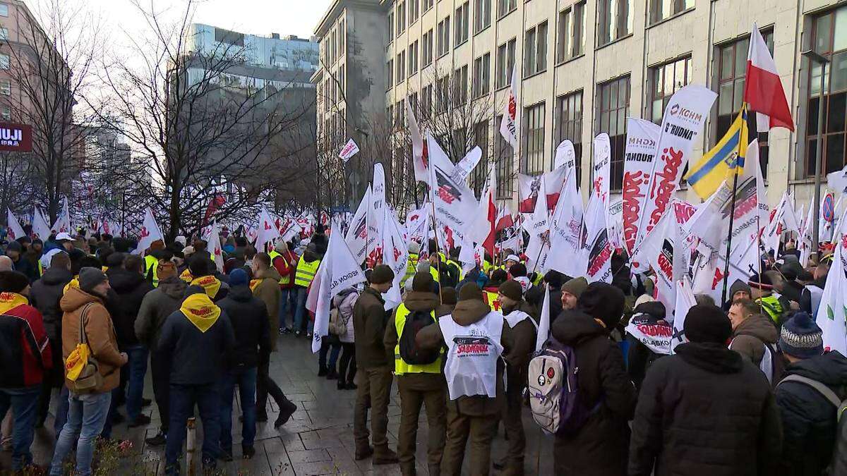 Protest w Warszawie. Do stolicy zjechali górnicy i energetycy