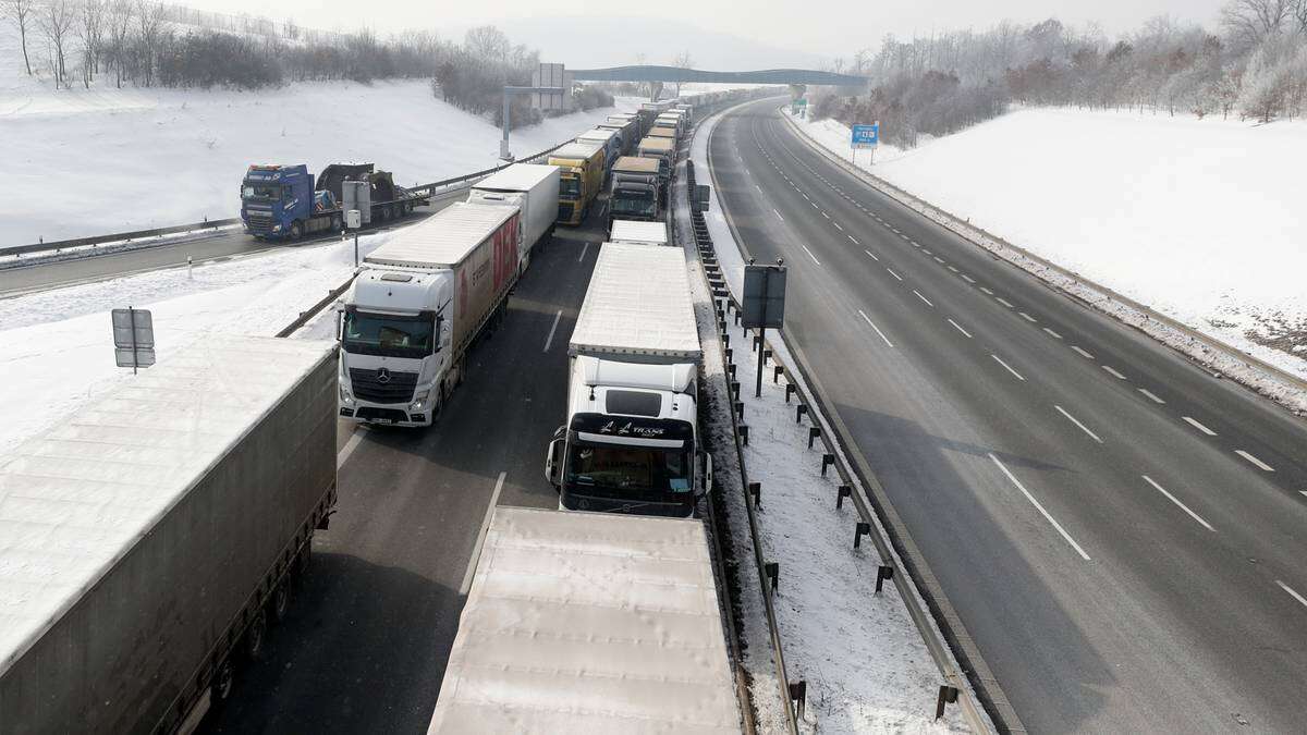 Podróże po Europie będą droższe. Sąsiedzi podnoszą opłaty za autostrady