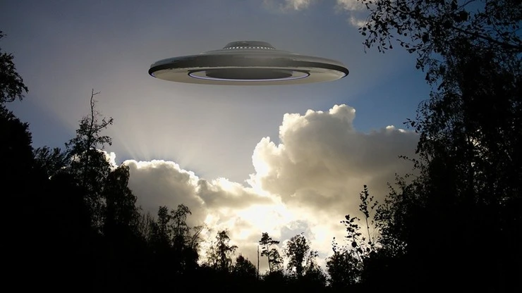 Japońscy naukowcy zajmą się poszukiwaniem UFO