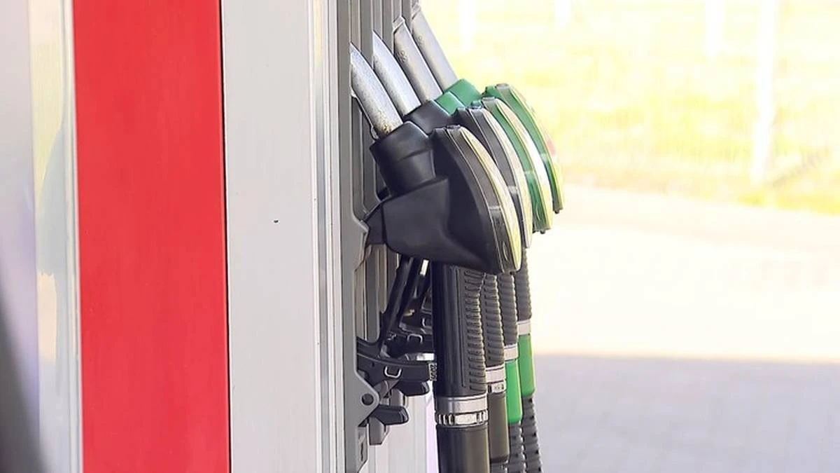 Taniej na stacjach paliw. Ministerstwo podało nowe stawki